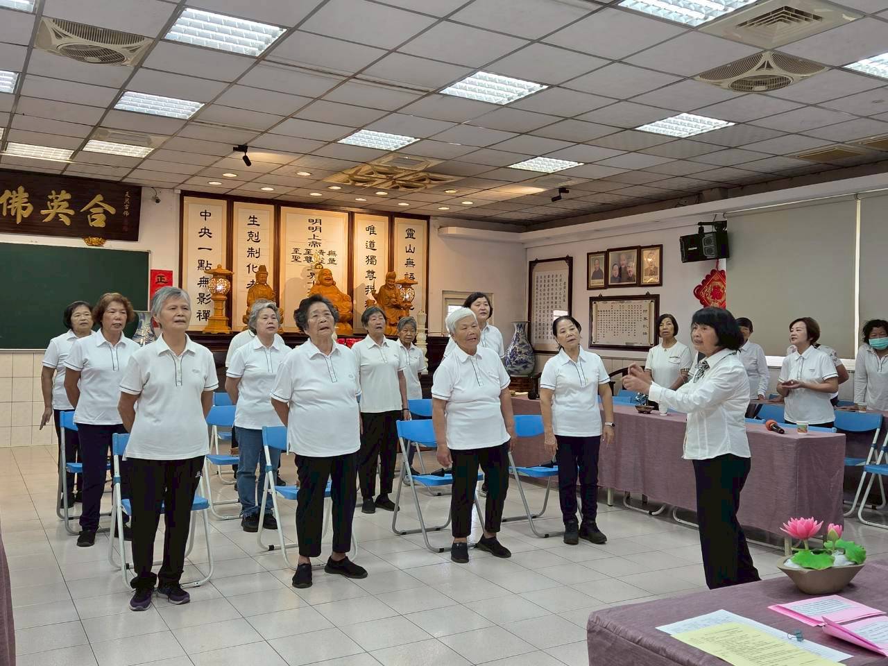 LINE ALBUM 20251026 251027 34