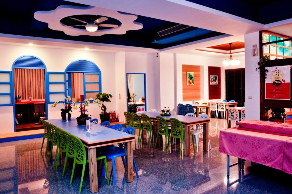 11182639 10202785909047767 2747137420435744558 o