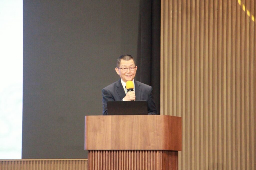 LINE ALBUM 2026.04.18.19 260422 4