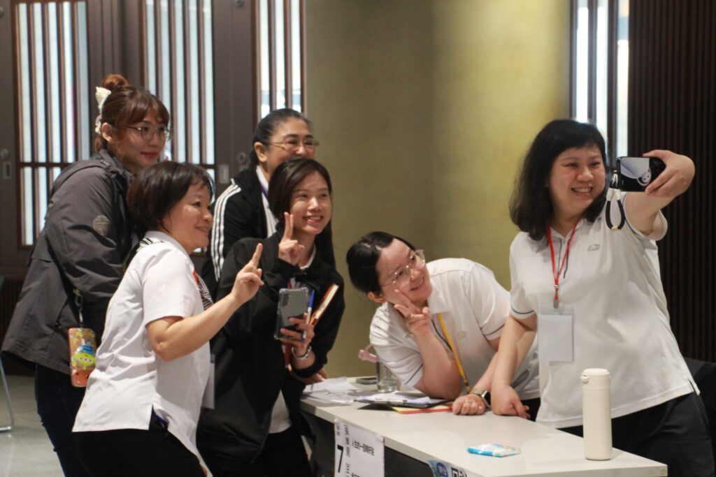 LINE ALBUM 2026.04.18.19 260422 643