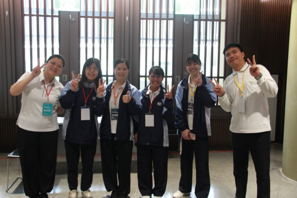 LINE ALBUM 2026.04.18.19 260422 742