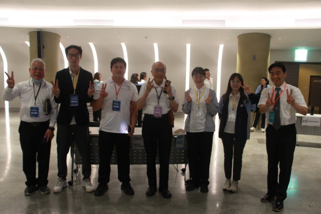 LINE ALBUM 2026.04.18.19 260422 744