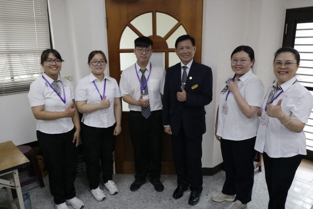 LINE ALBUM 二日祈福法會刊登相片 260729 3