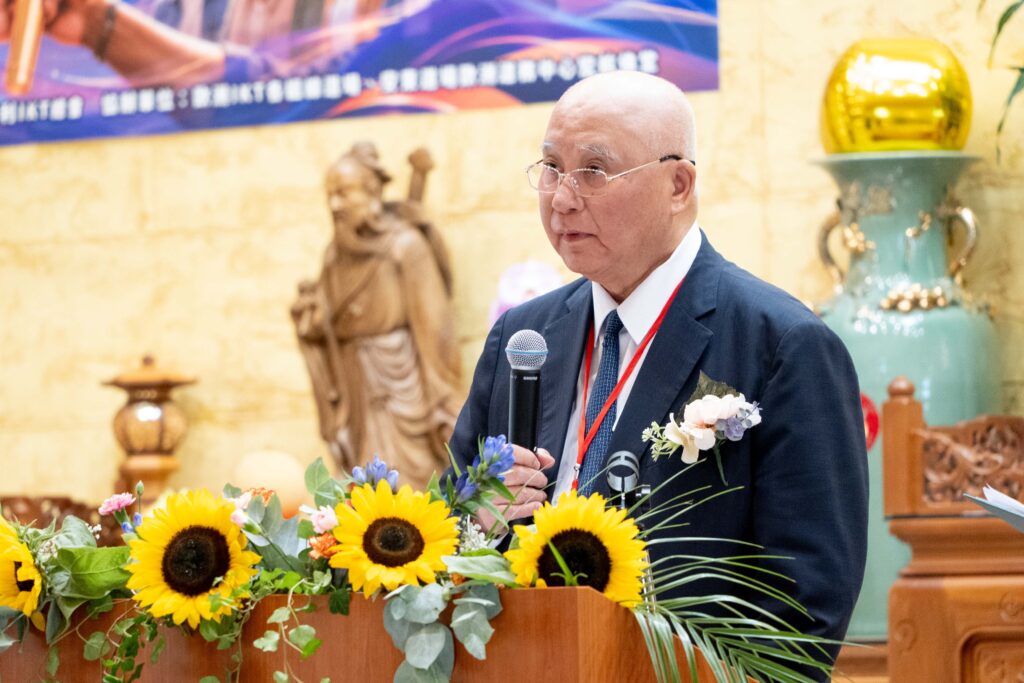P1002455 0