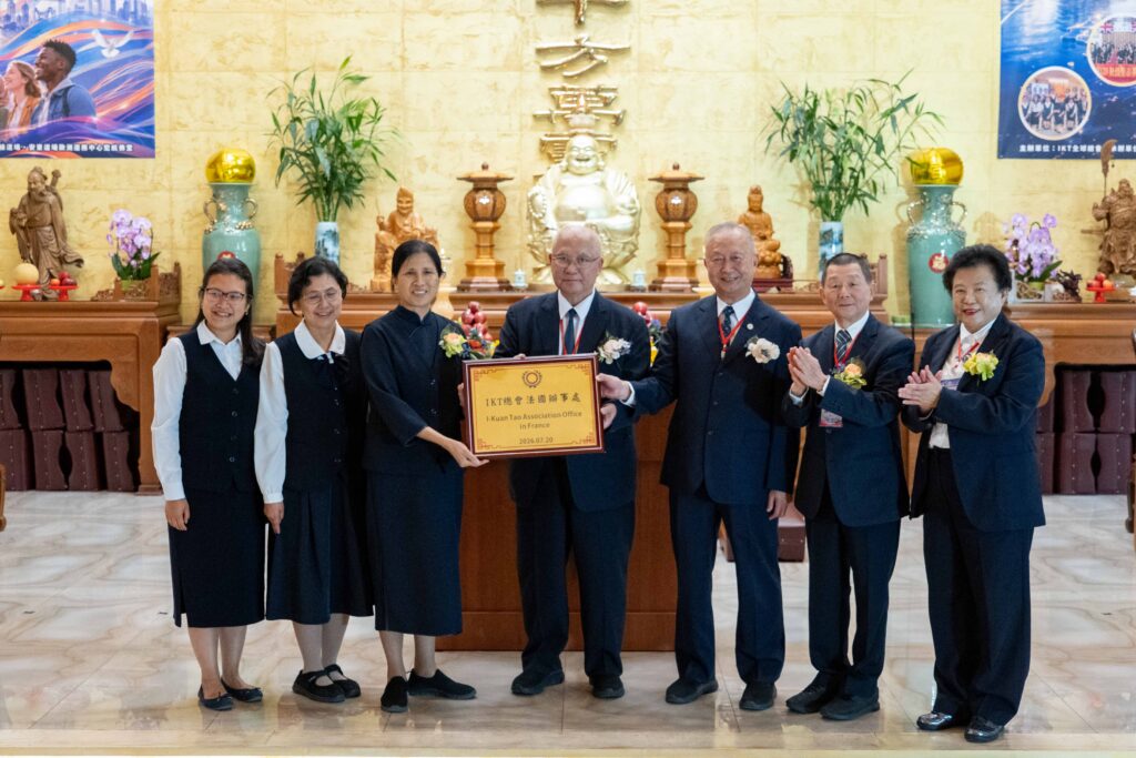 P1002524 0
